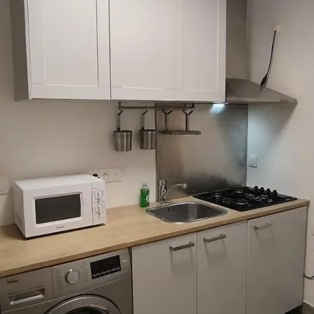 Jolie Studio Apartment *