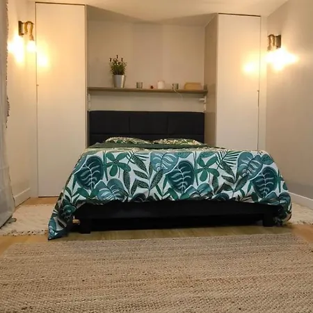 Jolie Studio Apartment *